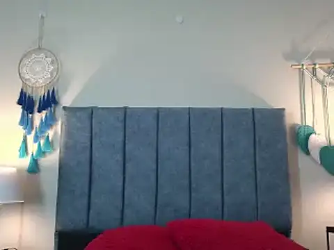 natalyguzman26 - NatalyGuzman26's free webcam - UK Sex Cams