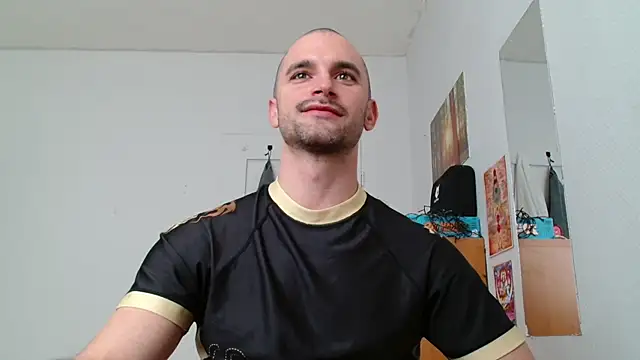 oskarbreno - OskarBreno's free webcam - UK Sex Cams