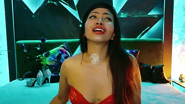 elyaquinn - ElyaQuinn's free webcam - UK Sex Cams