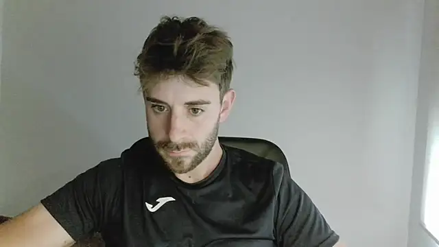 vargas90 (Ask my age) - Show my dick 1min