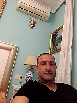 dantrov79 - DanTrov79's free webcam - UK Sex Cams