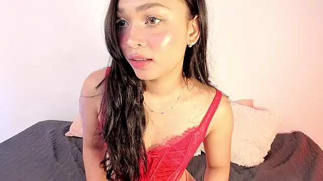 Mia_mystic_