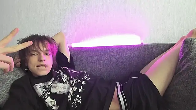 Nolan_Sagee webcam