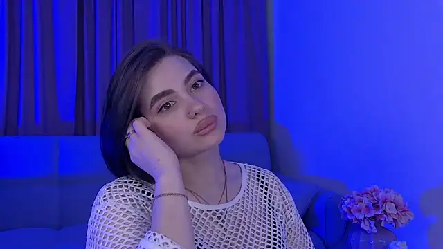 adrianatoress - AdrianaToress's free webcam - UK Sex Cams