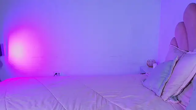 MiaColucci18