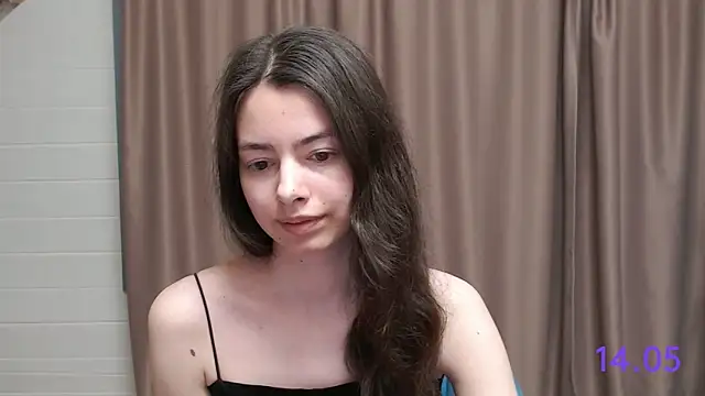 sweet_sweet_angel - Sweet_sweet_angel's free webcam - UK Sex Cams