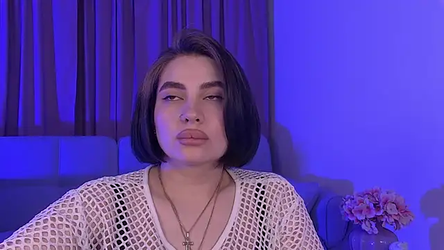 adrianatoress - AdrianaToress's free webcam - UK Sex Cams