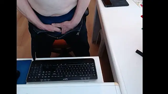 dutchpornking - Dutchpornking's free webcam - UK Sex Cams