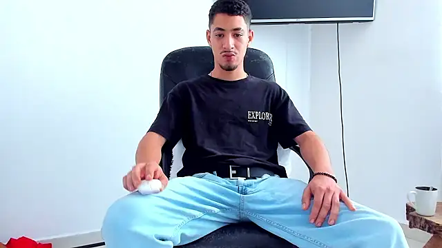 Chandler_ken live sex cam