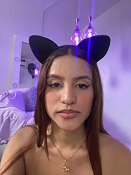 ViankaRose webcam