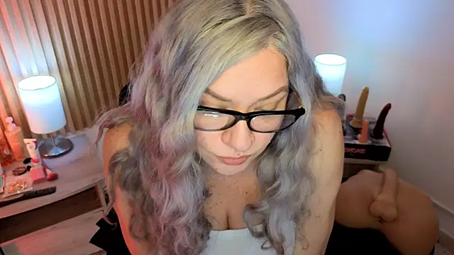 MarianL0ve webcam