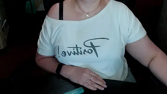 alisahot55 - AlisaHot55's free webcam - UK Sex Cams