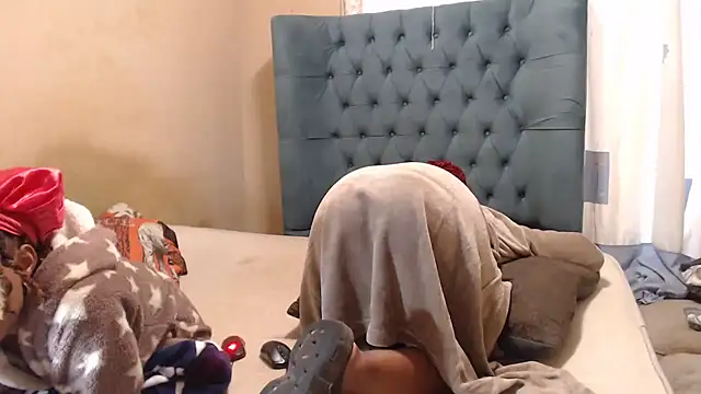 EbonyEssence webcam