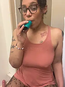 desirae luciano