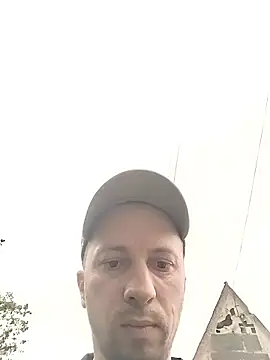 hornny_boy35 webcam