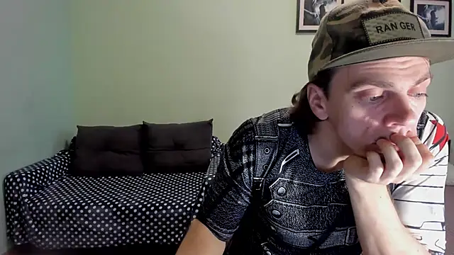 AlansonofDaddy webcam