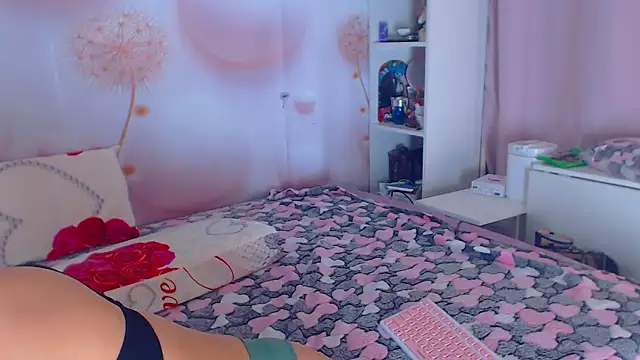 mooncandygirl webcam