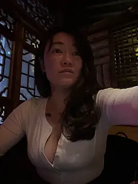 Molly-xiao webcam
