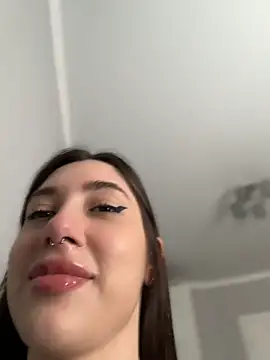 BOOMFOXY live sex cam