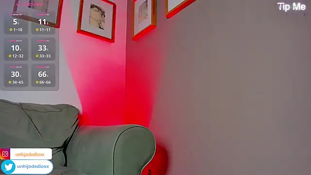 Ackerman_Eren_ live sex cam