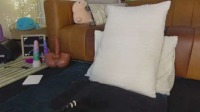 Taylorlove303 live show