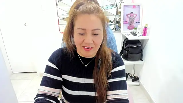 camixxx_m - Camixxx_m's free webcam - UK Sex Cams