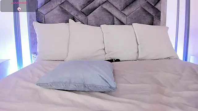 cocoamore - Cocoamore's free webcam - UK Sex Cams
