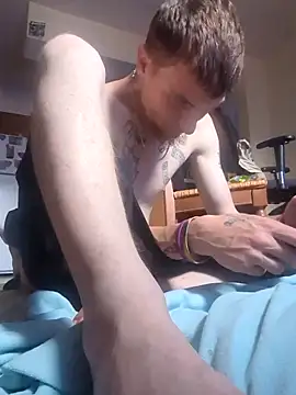 jizzyglizzy92 - Jizzyglizzy92's free webcam - UK Sex Cams