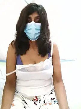 Amisha-35