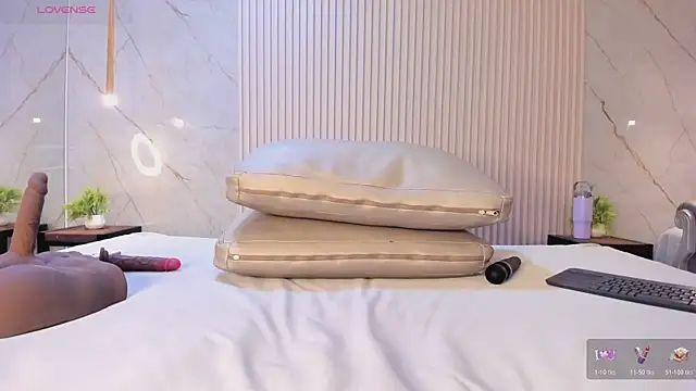 luna_taylorss - Luna_taylorss's free webcam - UK Sex Cams