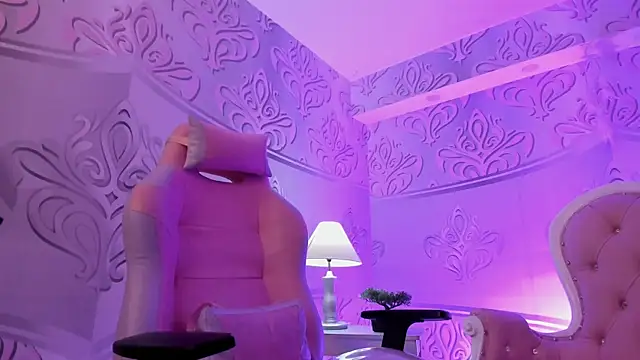 mishraven - MishRaven's free webcam - UK Sex Cams