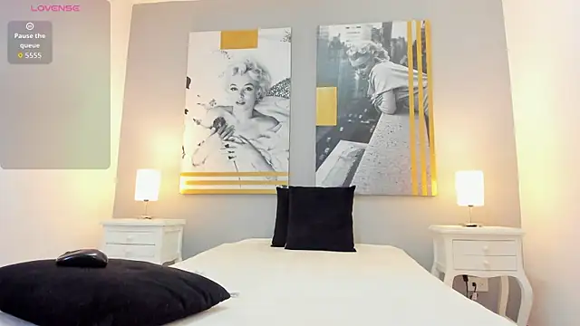 TracyDavis_ webcam