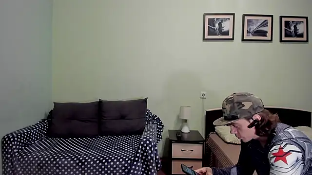 AlansonofDaddy webcam