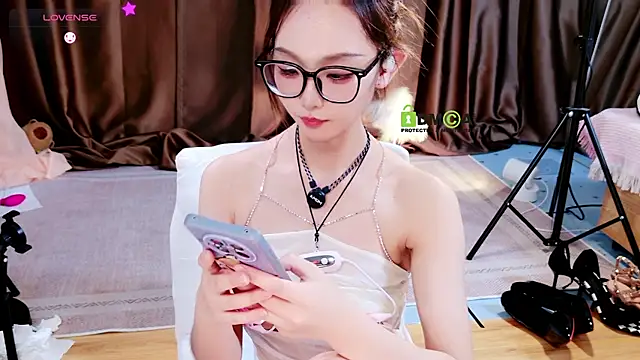 Chenchen_666 webcam