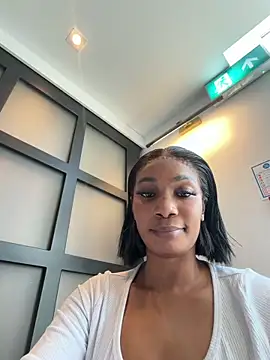 ___Nessa live show