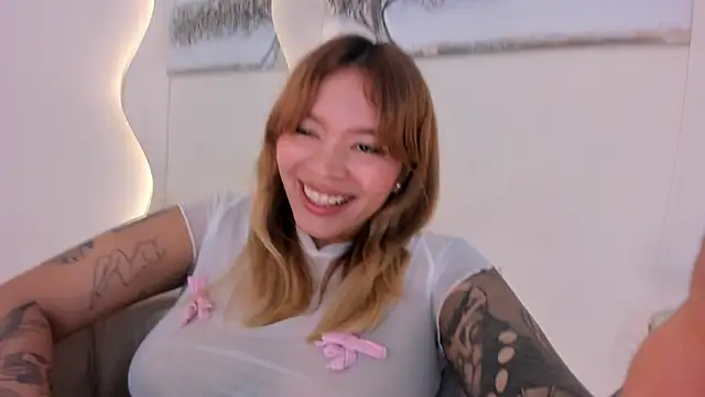 Adria_ross webcam