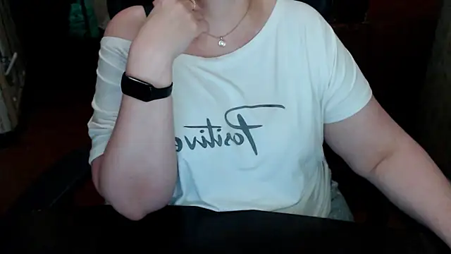 AlisaHot55 webcam