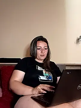 Sweetredvelvet webcam