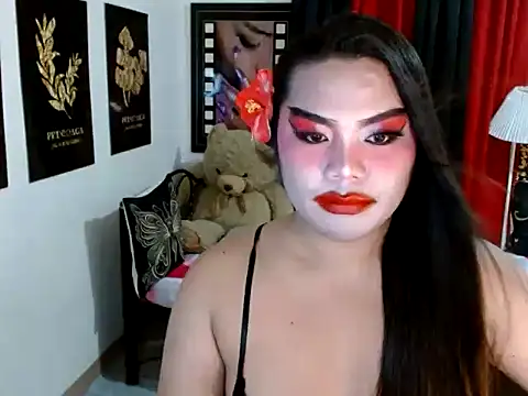 TSbrianaHugeCock webcam
