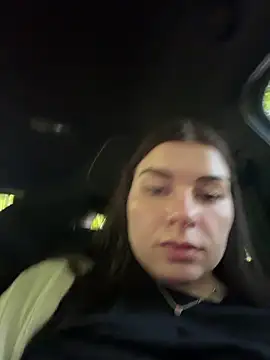 EllyNora Live Webcam on Stripchat