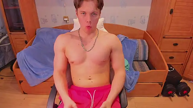 Dexter_Bennett webcam