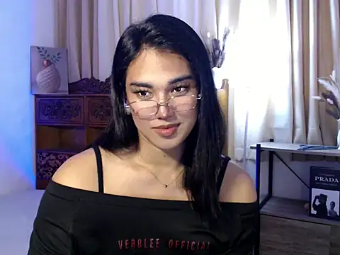 magnificent_kitana webcam