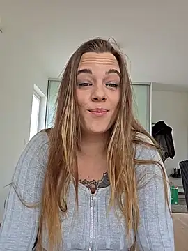 Luna_Lynn webcam