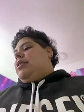Hailey_Curvy webcam