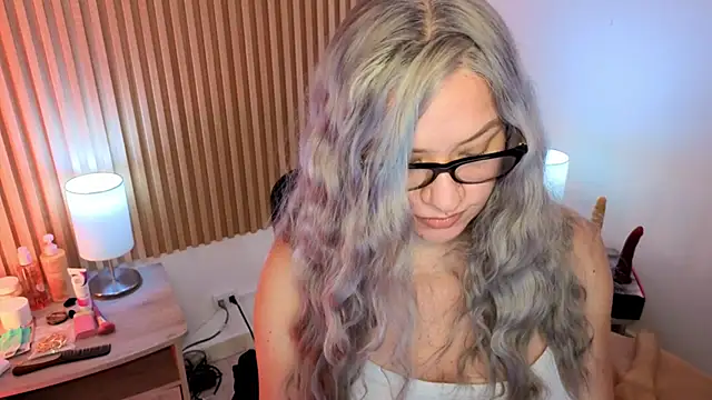 MarianL0ve webcam
