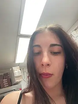 sexymelli18 webcam