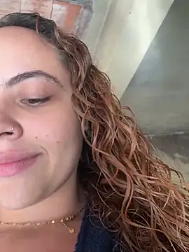 Chloe_Leaozinho webcam