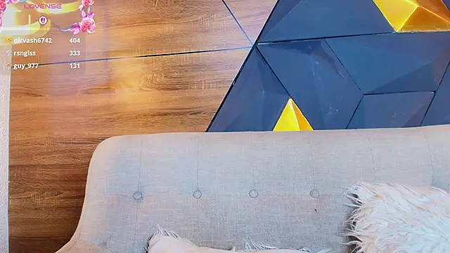 ly_lulu webcam