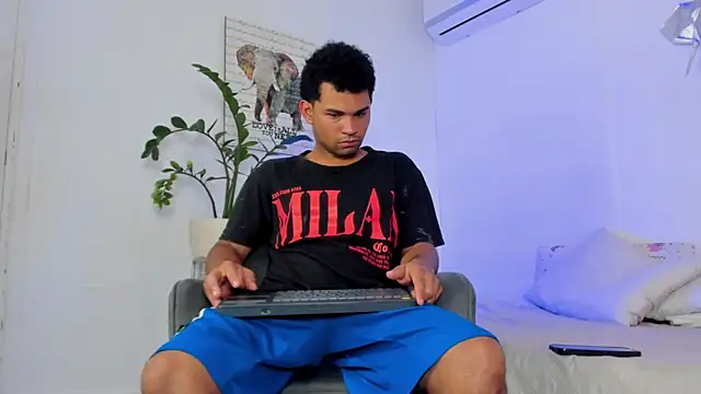 xhj_Gambaru webcam