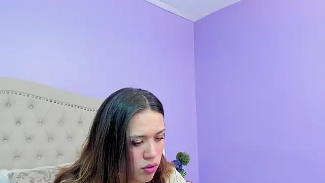 AfroditaOwens webcam
